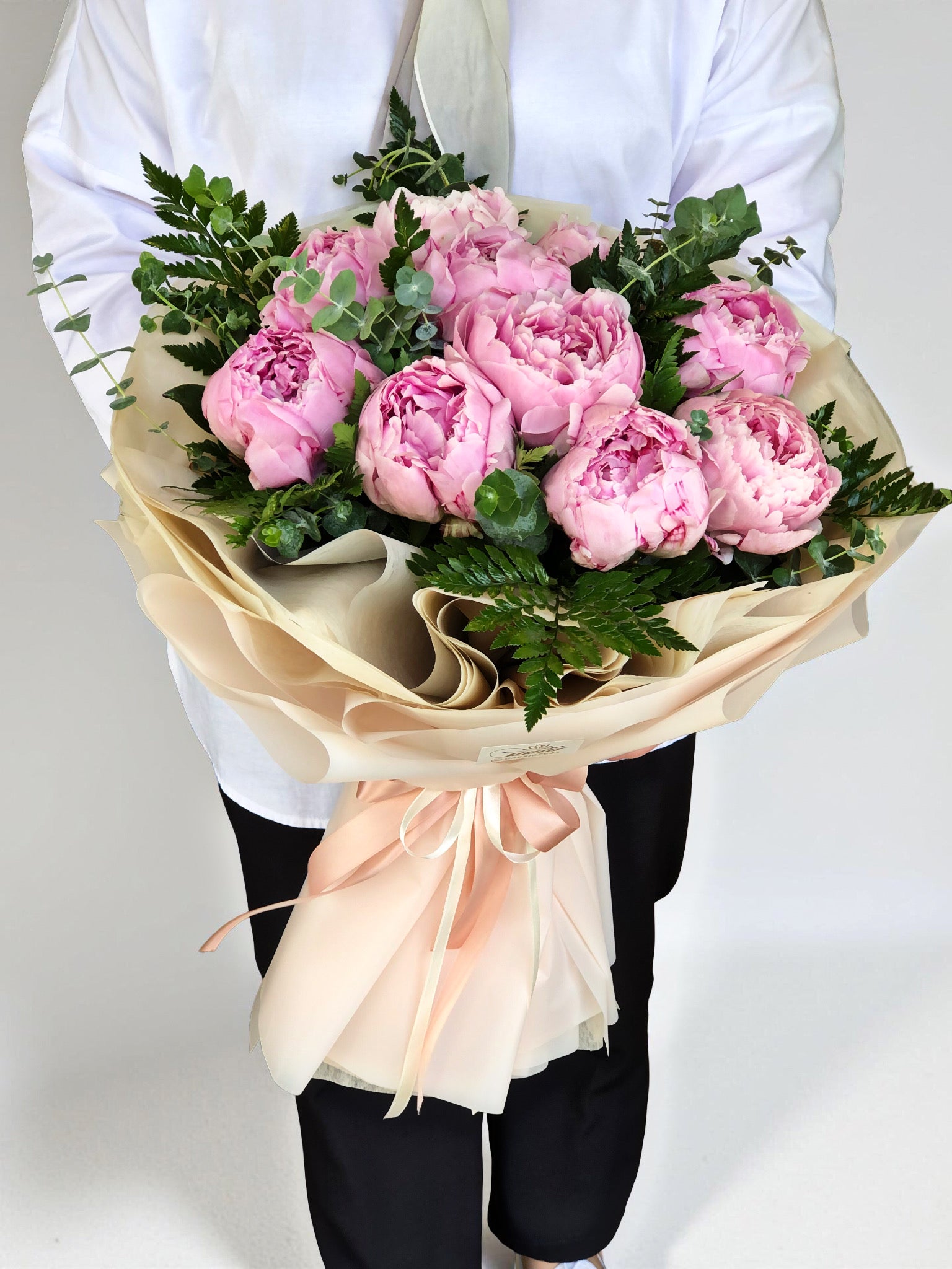 Dutch Peony Elegance – Shireen Flowers